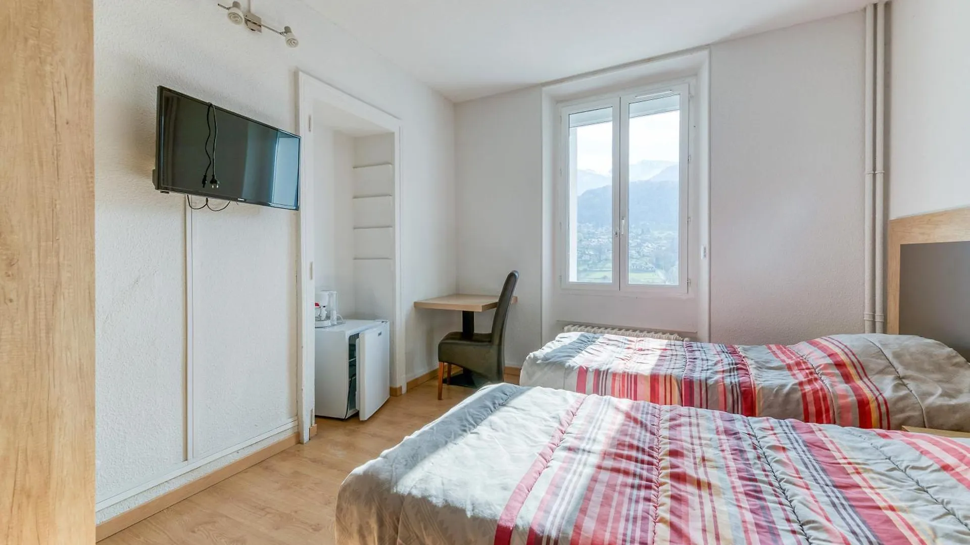 Logis Belledonne Apartment Arvillard