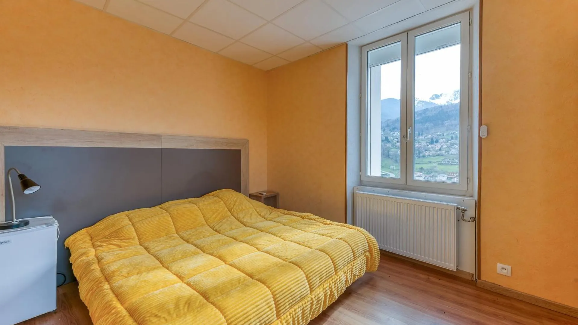 Logis Belledonne Apartment Arvillard