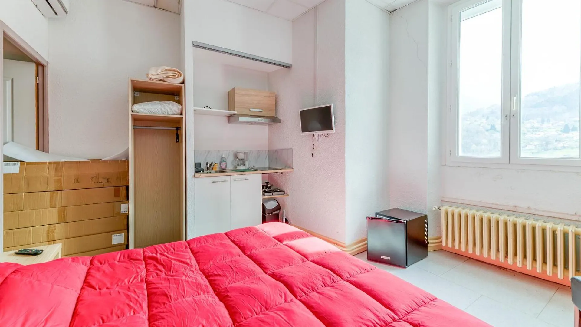 Logis Belledonne Apartment Arvillard
